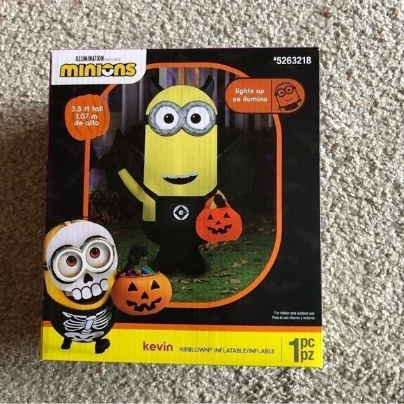 Despicable Me Kevin Halloween Inflatable NEW 3.5 ft Yellow Blow Up Decoration - Picture 1 of 2